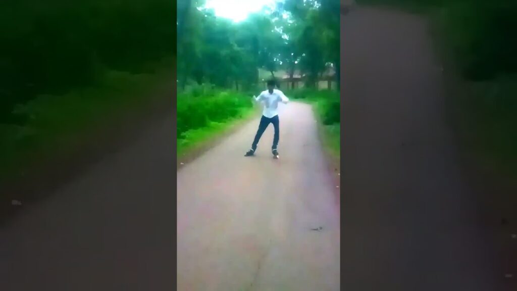 Omg reactionš± #skating #brotherskating #skater #girlreaction #india #road #publicreaction #foryou