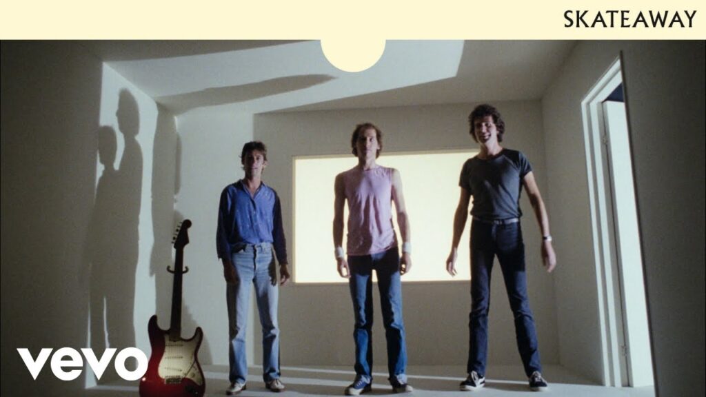 Dire Straits – Skateaway (Official Music Video)