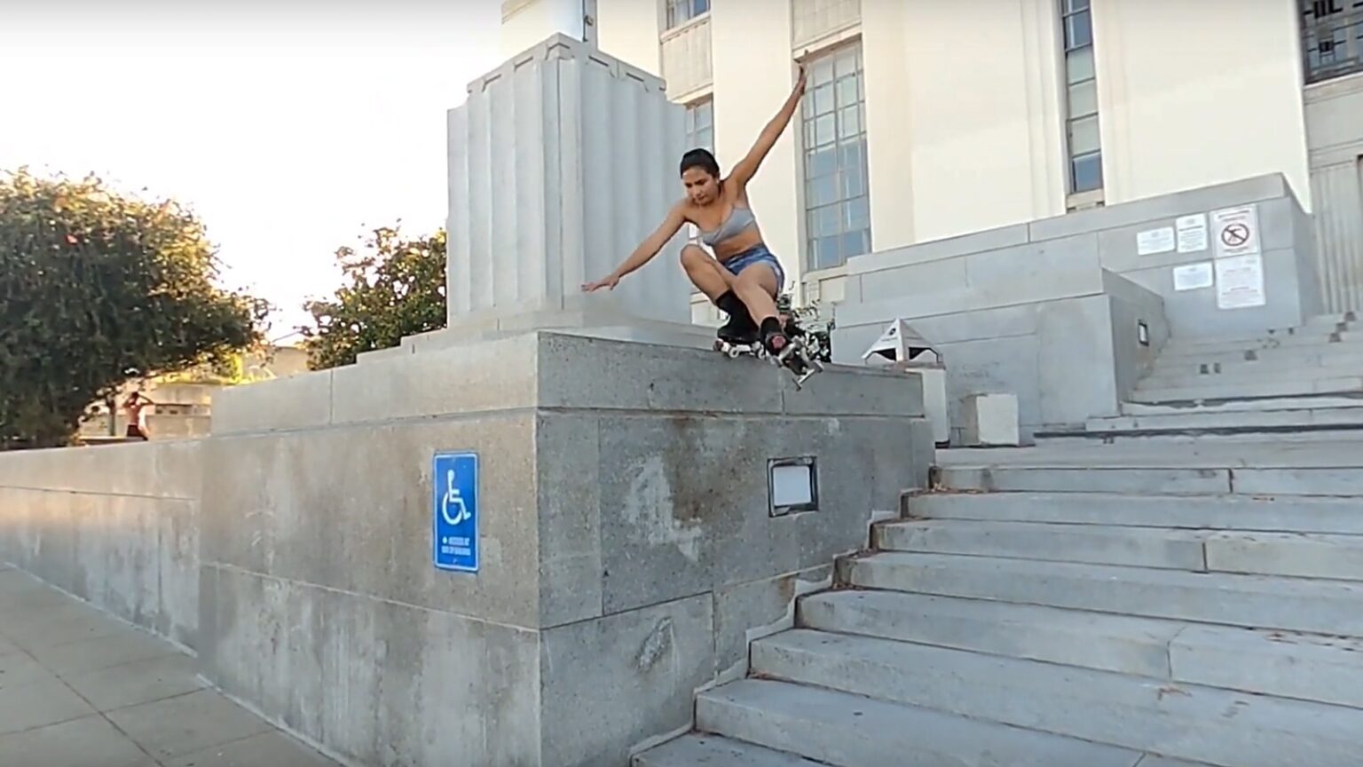 Kristell Funes – Under The Radar