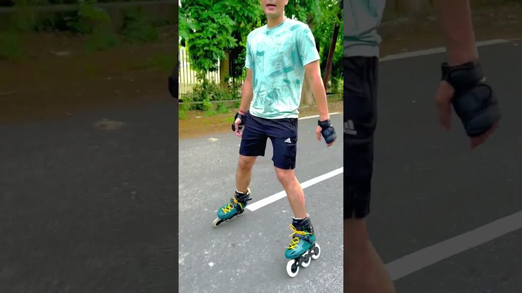 Skating video!! Skating shoes.      Skating kaise sikhe