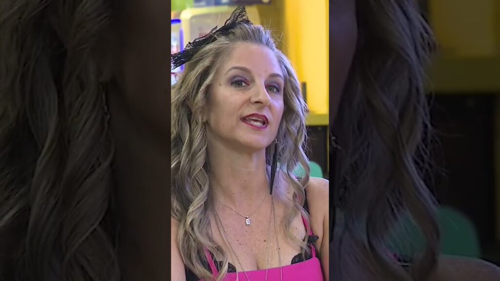 Local roller derby team hosts ‘Roller Prom’ to celebrate end of season