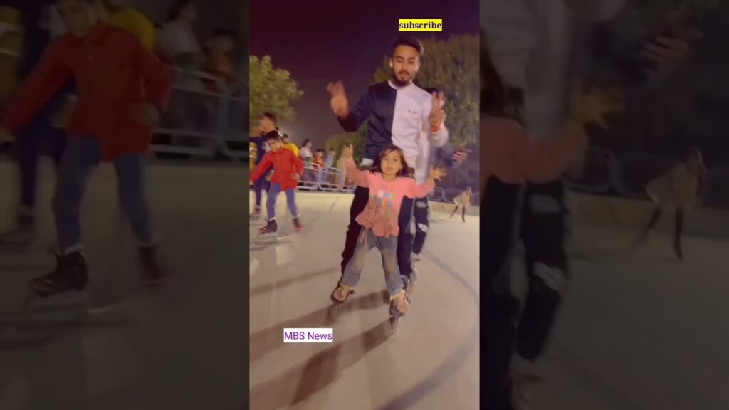Naya Skating video MD usman pk नया स्केटिंग विडीयो #skating #newshortvideo #skate #youtubeshorts #pk