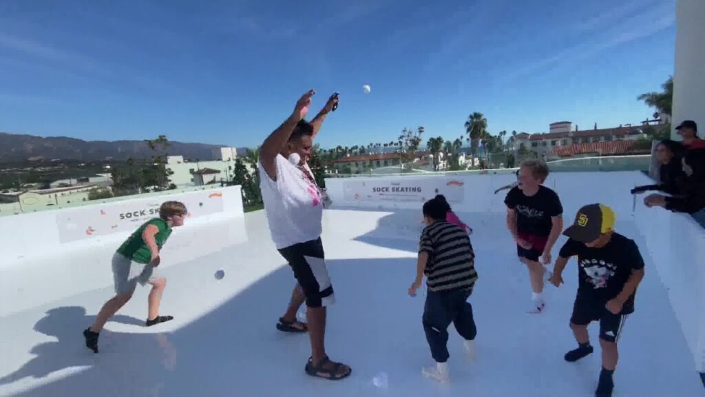 Seaside Sock Rink opens for the holidays