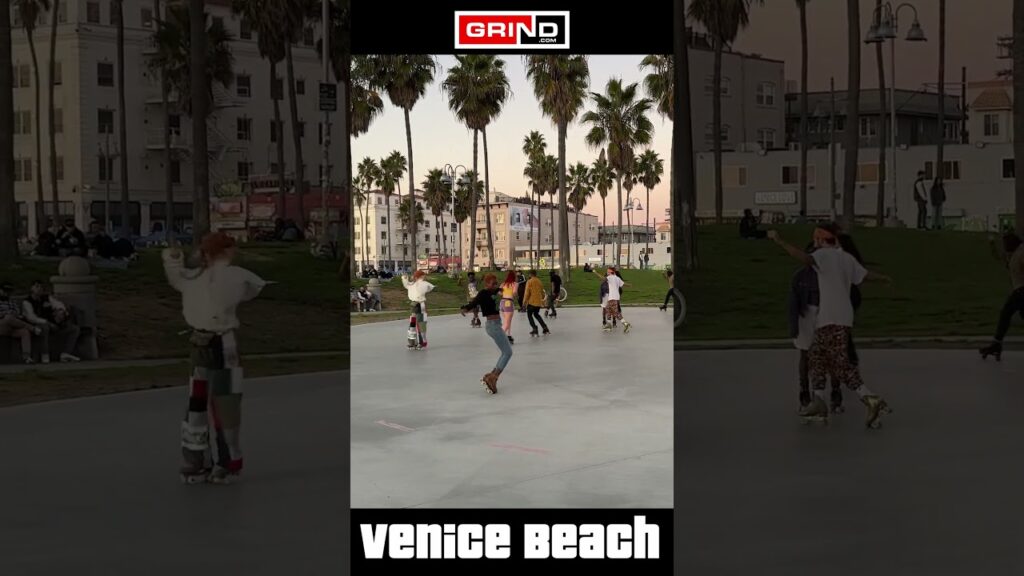 You Should Be Dancing Bee Gees Part 10 at VENICE BEACH ROLLER DISCO PLAZA #grind #rollerskating