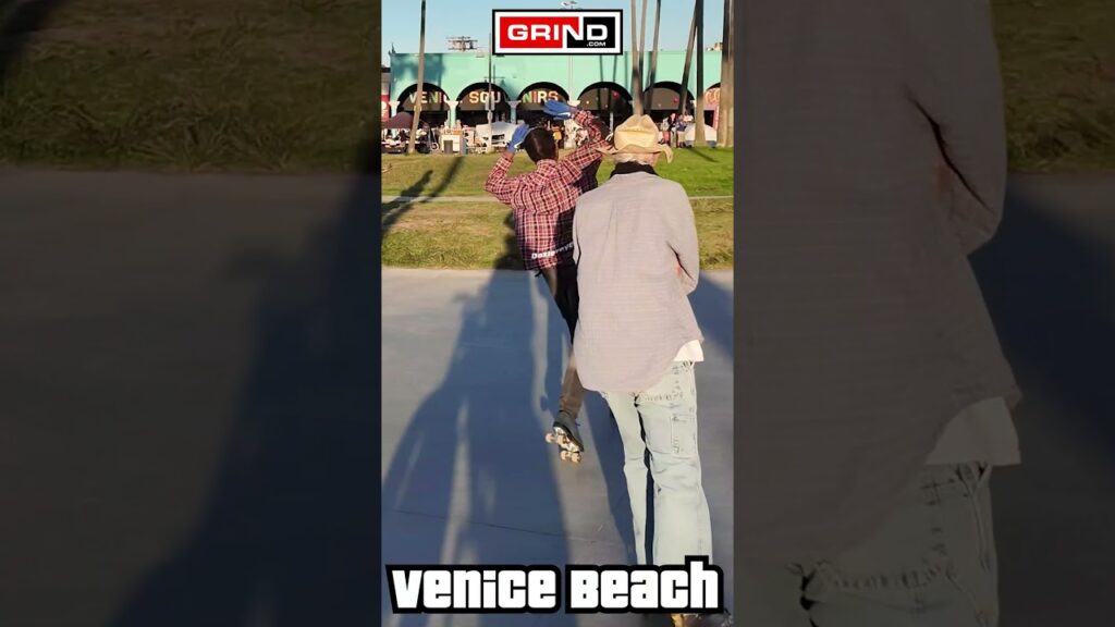 Another Brick In The Wall Part 2 Pink Floyd AT VENICE BEACH ROLLER DISCO PLAZA #rollerskating #grind