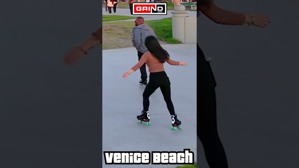 My Girl by The Temptations Part 5 AT VENICE BEACH ROLLER DISCO PLAZA LIVE #rollerskating #grind