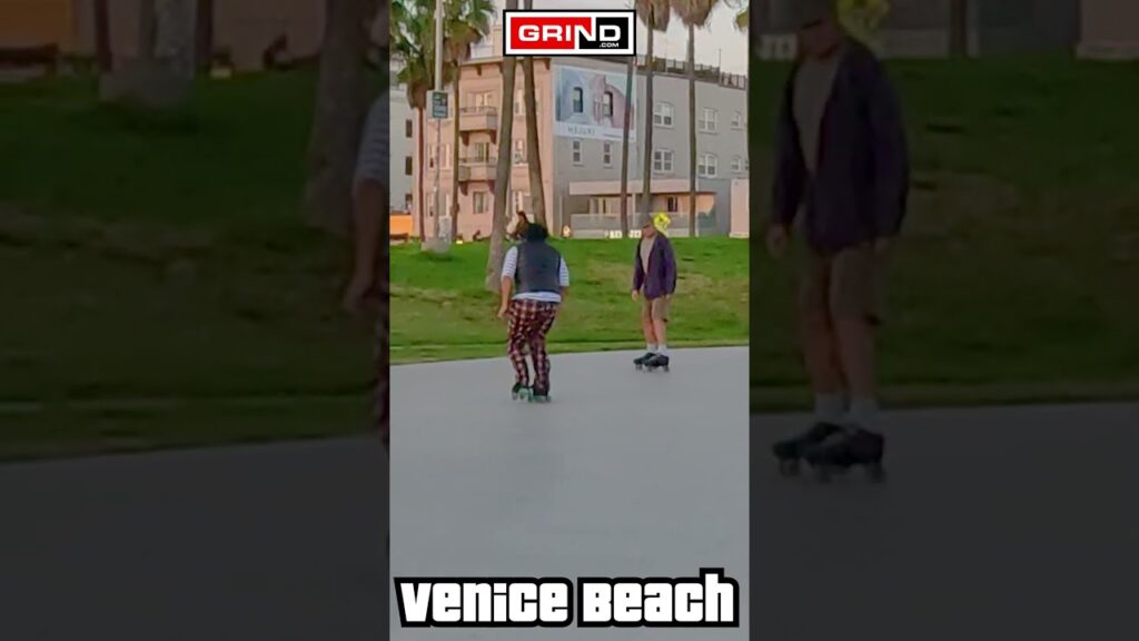 Thelma Houston – I’m Here Again at VENICE BEACH ROLLER DISCO PLAZA  #grind  #rollerskating