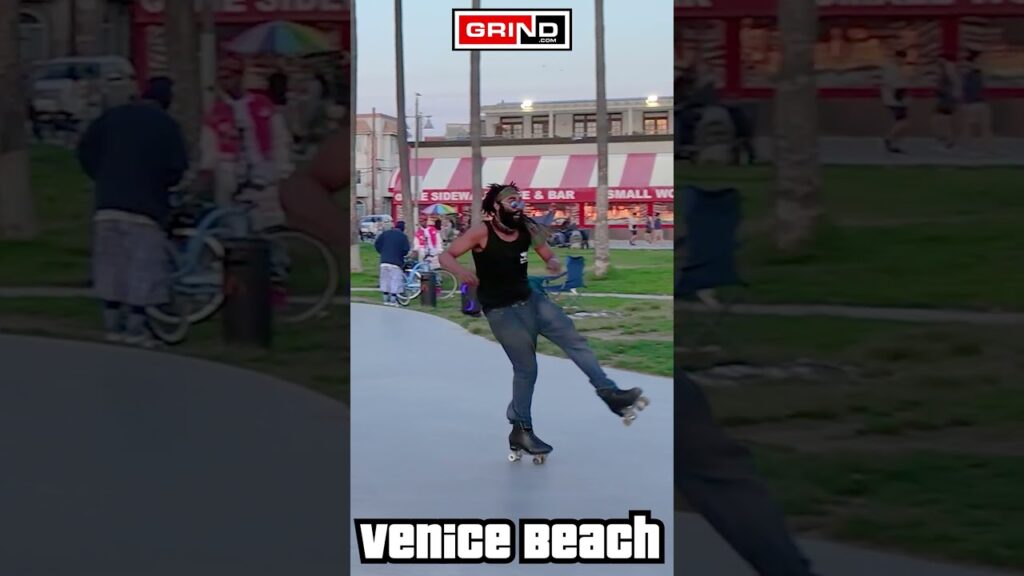 PT 2 I Believe I Can Fly – by R. Kelly at VENICE BEACH ROLLER DISCO PLAZA #grind #rollerskating
