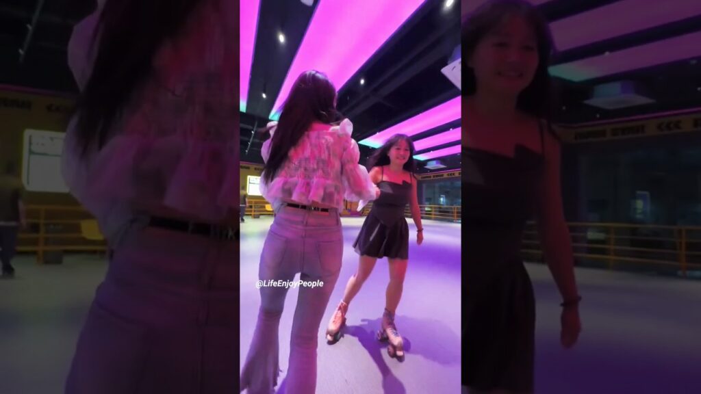 Skating Masti 😇🧐Roller Skating 🛼 Ep 262 #shorts #skating #sports
