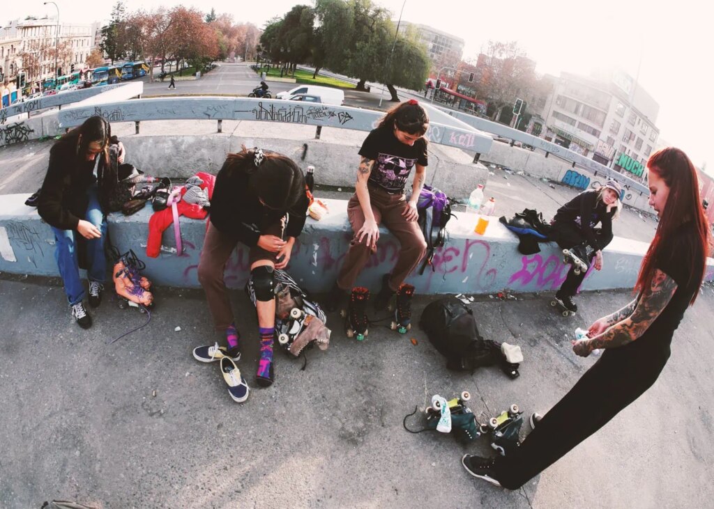 Calle Sin Salida: A Film About Street Roller Skating in Chile