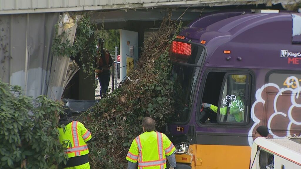 Metro bus crashes into Seattle skate park; nonprofit works to find new location