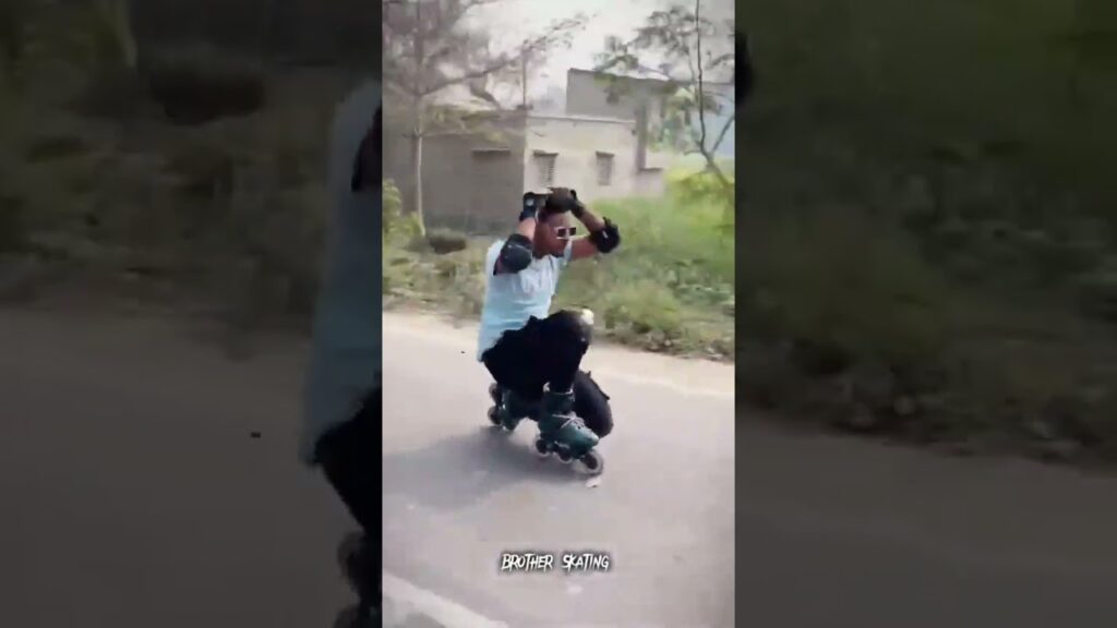 π± wait for #publicreaction#skating #india #skaters #skatespublicreaction #brotherskating