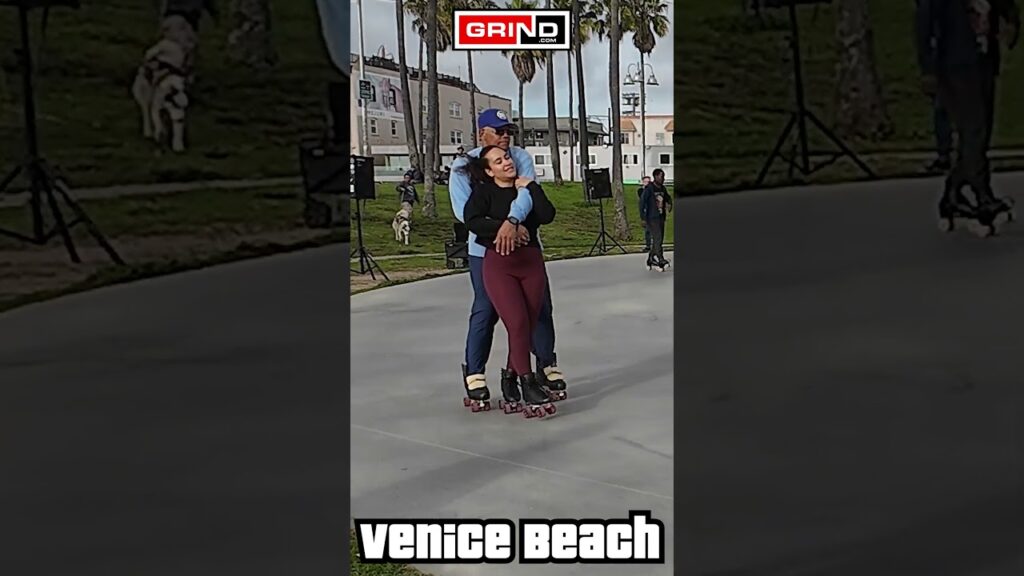 Bee Gees Too Much Heaven with JIMMY BuckWild RICH AT VENICE BEACH ROLLER DISCO PLAZA #rollerskating