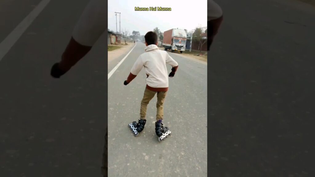 Munna Hai Munna guddu b.๐ฅ#skatingshoes #youtubeshorts #skating #shorts #trendingshorts #youngskater