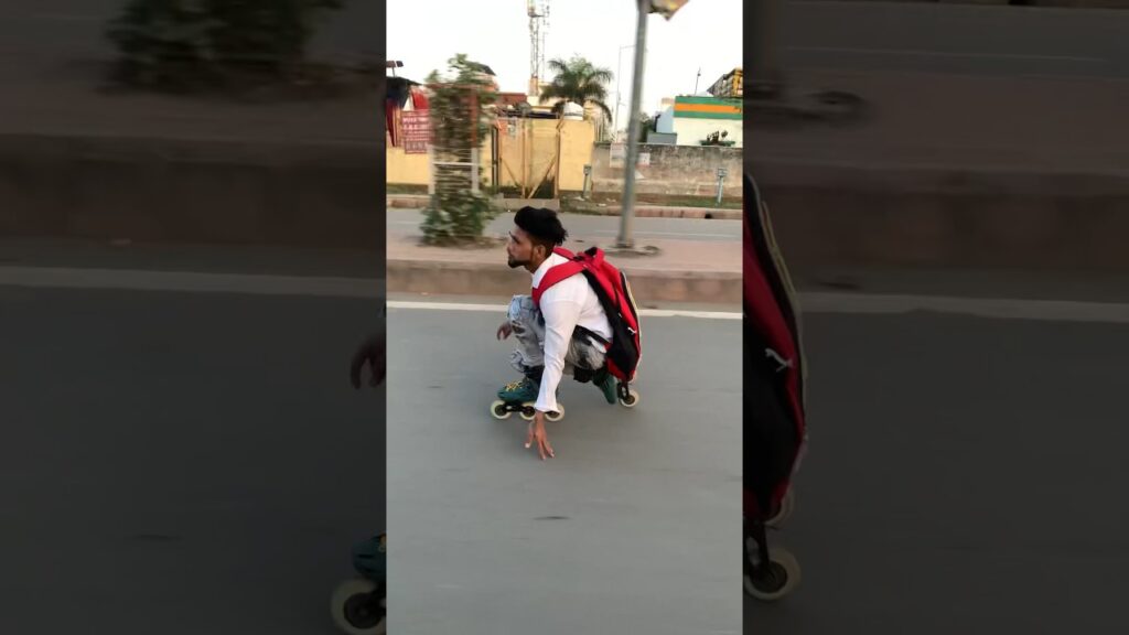 Kawad Yatra 2024 🔥 #kawadyatra #skating #youtubeshorts #trending #viralvideo #bolenath_status #1k