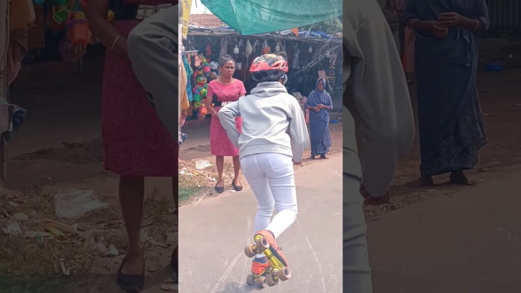 Aa gaya Aa gaya Dil Churane.. #trendingshorts #indianskater #yt #publicreaction #skating #samma702