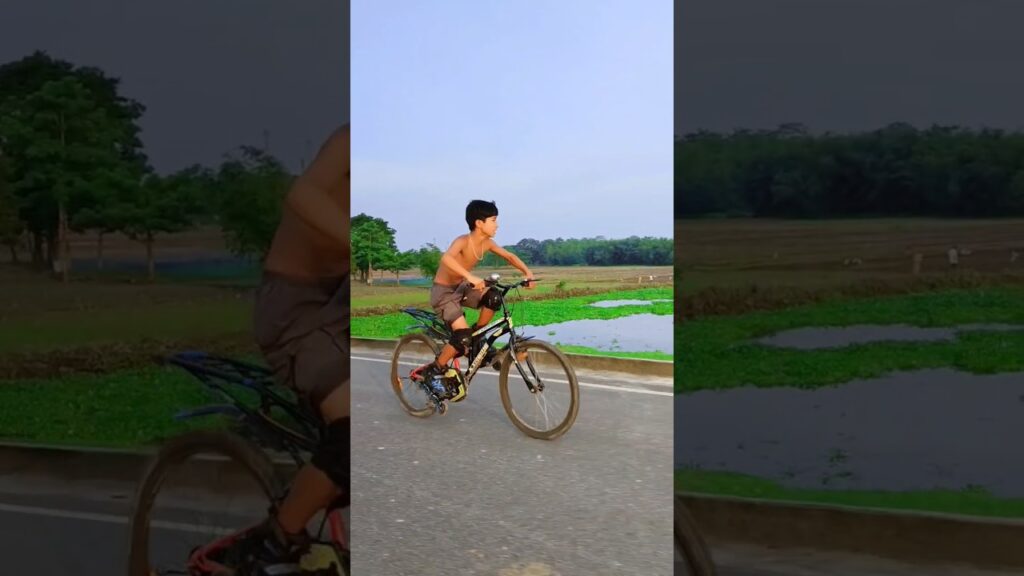 cycle skating πΌ #skating#shorts#viral#seo#trending#new#girlreaction#publicreaction #girls_respect