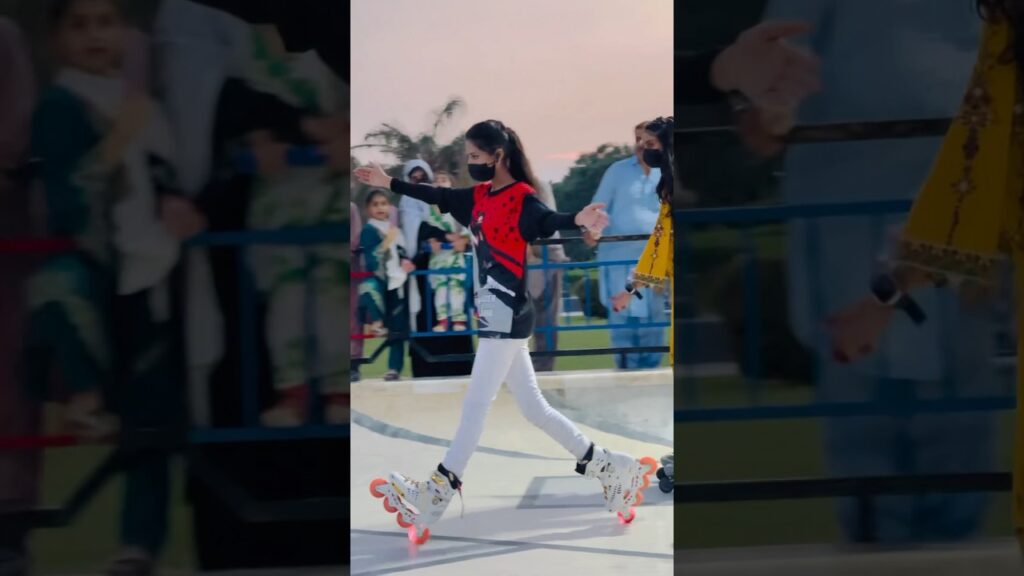 Wow 馃ぉ #sehaaskater #skating #skatingchannel #skatinggirl #youtube #youtubeshorts #skating #music
