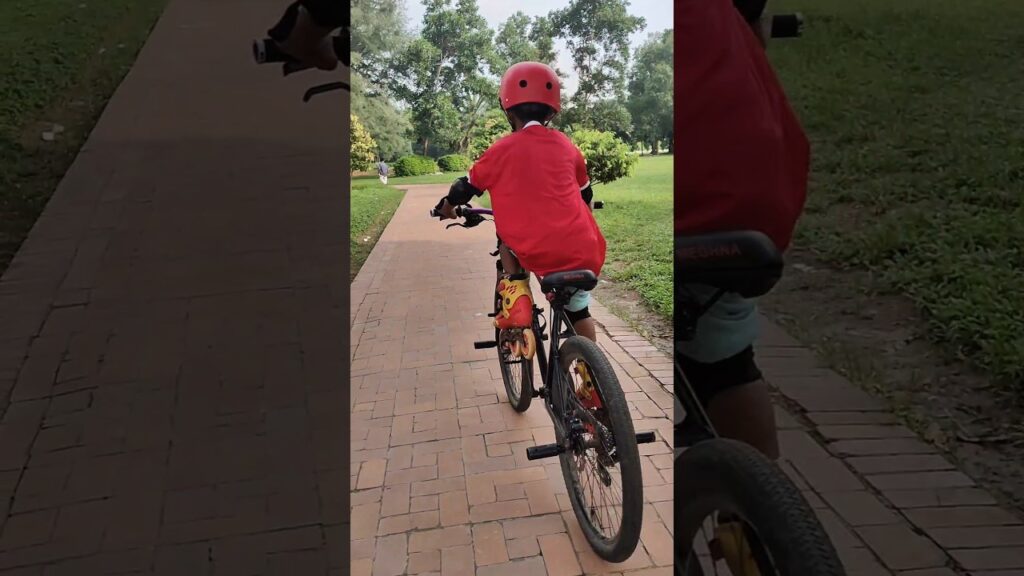 Race Ka Cycle Kon kon Ride Kiya | cycling | cycle stunts | cyclinglife