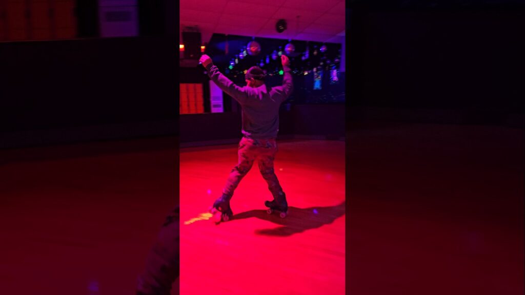 Adrian 🔥💪🏾‼️👏11-27-24 #skatelife #skatetherapy #urbanskating #freestyle #footwork #skatefun