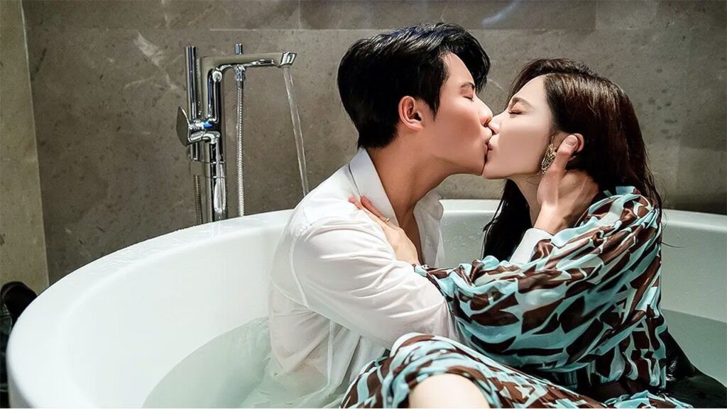 【2024最新霸总电影】灰姑娘摸到亿万总裁的胸肌,总裁立刻有了反应!🥰 中国电视剧 #赵露思 #肖战 #王一博 #白鹿