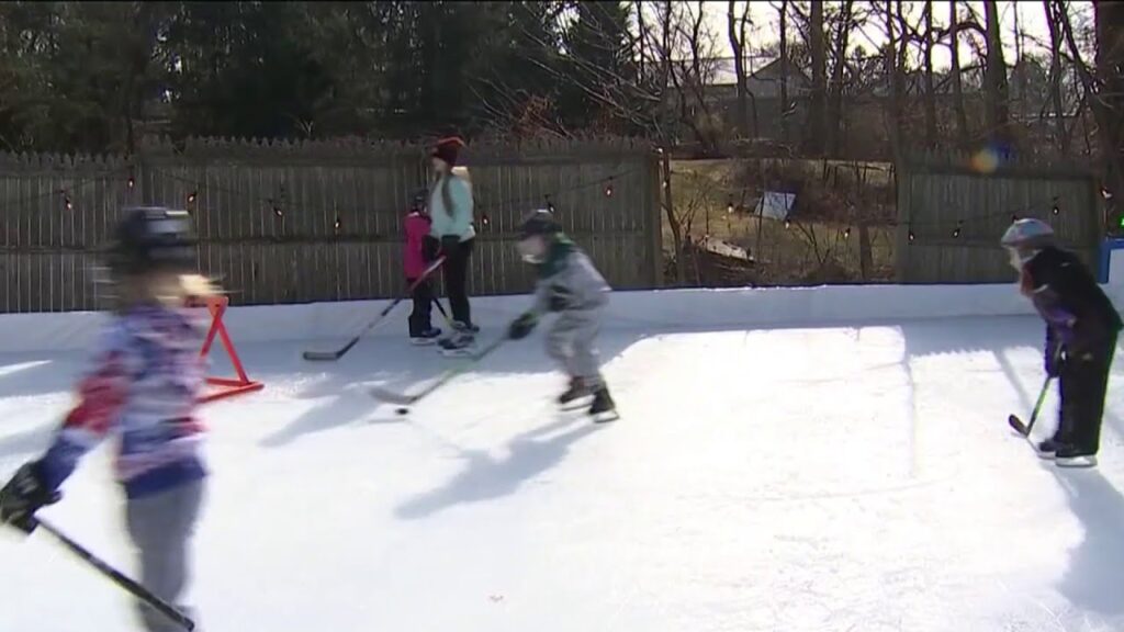Homemade ice skating rink expands after Delco dad built it a year ago