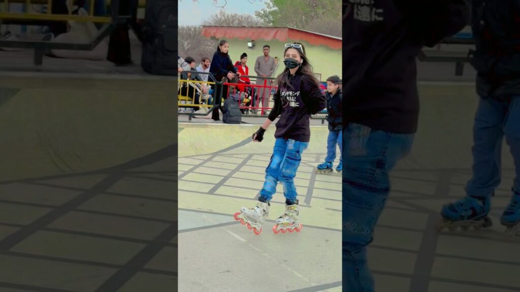 Wait for end #sehaaskater #skating #youtubeshorts #skatinggirl #skater #youtube #skatergirlreaction