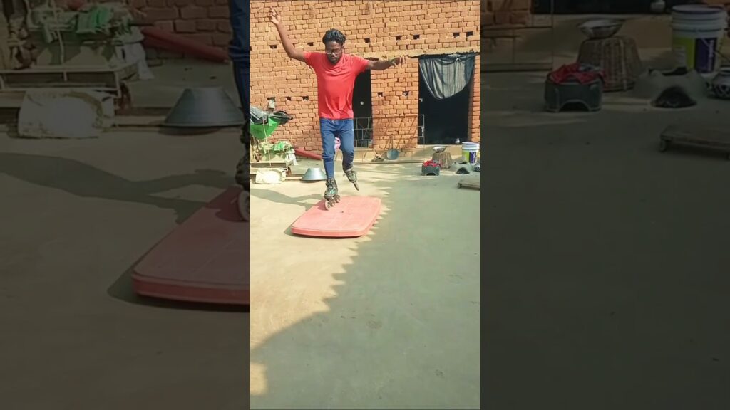 Table par skating #shorts #trending #youtubeshorts #viralvideo #shortsfeed