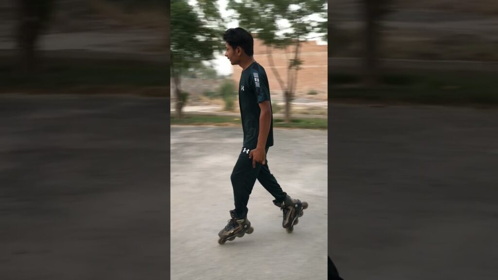 π€π€£ #skating #road #cycle #girl #funny #reaction #youtubeshorts #viralshorts #shortsvideo #shorts