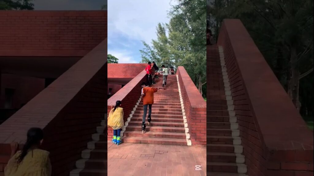 skating stunt #girlsreaction #skills #viralvideo #shorts #shaonskating70 #skating #stunt