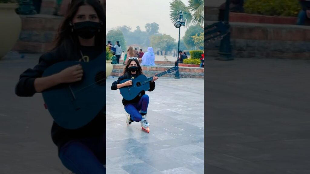 Guitar 🎸 kis kis ko pasand ha 😍🤪 #sehaaskater #skatinggirlsehaa #youtube #youtubeshorts #skating