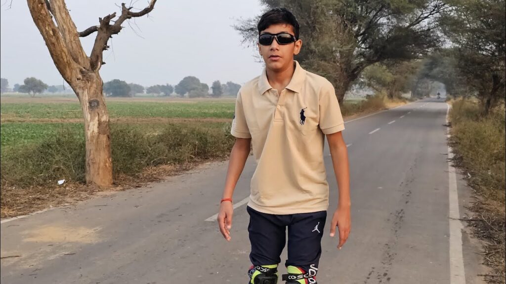 WoW 😍 skating boy harsh ka first vlog full dekhan #skating #youtubshort #skater #skatingchannel