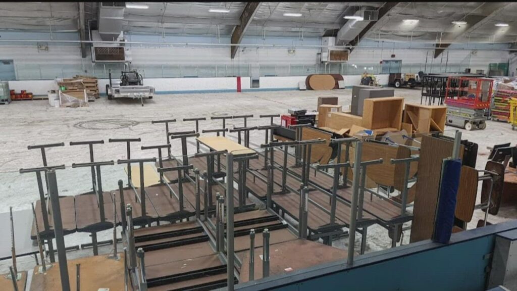 Vacant hockey arena could become skating rink in north Minneapolis