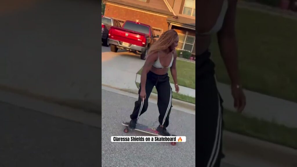 Claressa Shields Living Life 🛹❤️