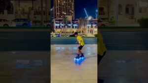 Led wheels skating shoes 😍😍 #dubaistreet #figureskating #sameerskater #skate #skatelover