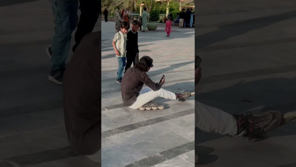 Chot lag gai๐๐ #ytshorts #shortvideo #skatingshorts #razaskater # fakharskater #Ansaskater