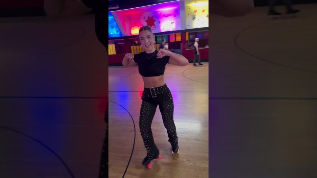 #rollerskating 😍🔥#girl #dance #shorts #clips 🔥🔥🔥###
